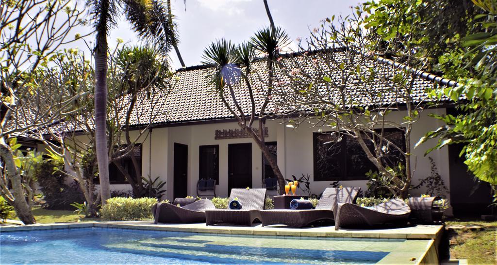 Finn'S Villa Santai Seminyak  Luaran gambar